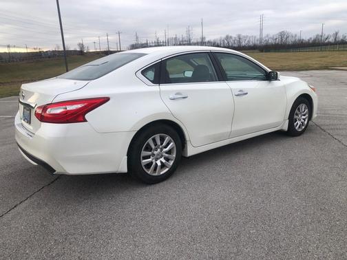 2016 Nissan Altima 2.5 S