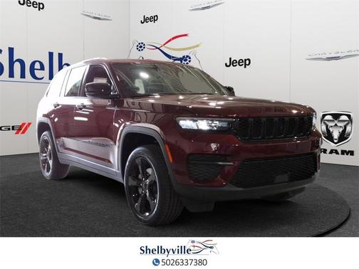 2025 Jeep Grand Cherokee Laredo