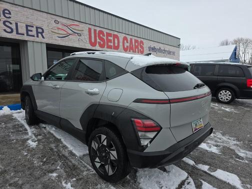 2024 Hyundai KONA SEL