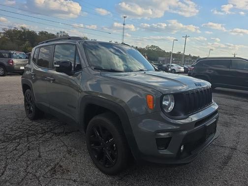 2022 Jeep Renegade Altitude
