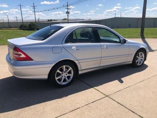 2007 Mercedes-Benz C-Class