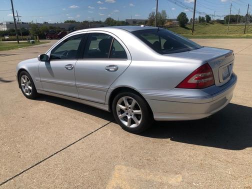 2007 Mercedes-Benz C-Class