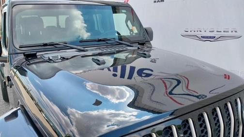 2023 Jeep Gladiator Overland