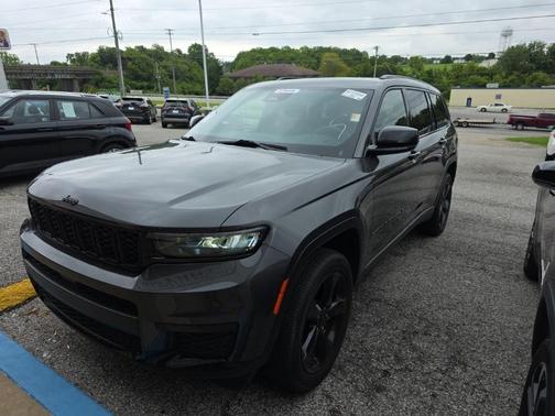 2021 Jeep Grand Cherokee L Laredo