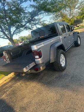 Billet Silver Metallic Clearcoat 2020 Jeep Gladiator Sport