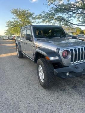 Billet Silver Metallic Clearcoat 2020 Jeep Gladiator Sport