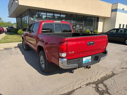 Barcelona Red Metallic 2016 Toyota Tacoma SR5