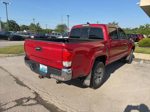 Barcelona Red Metallic 2016 Toyota Tacoma SR5