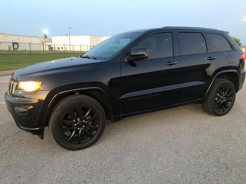 2017 Jeep Grand Cherokee Altitude