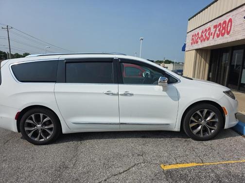 2018 Chrysler Pacifica Limited