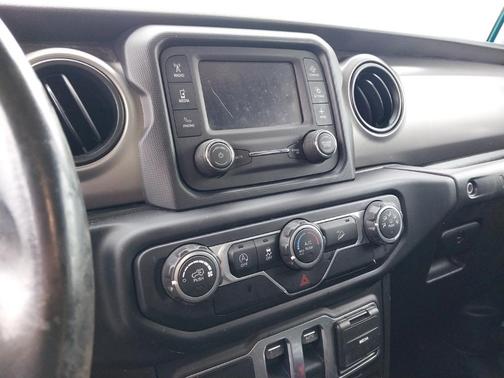 2019 Jeep Wrangler Sport