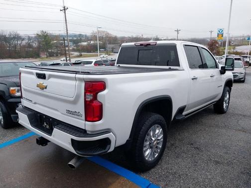2023 Chevrolet Silverado 2500 High Country