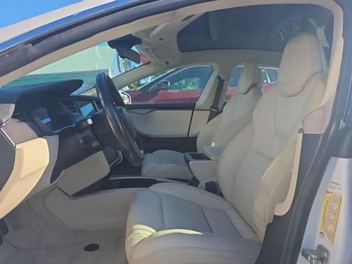 2018 Tesla Model S 75D