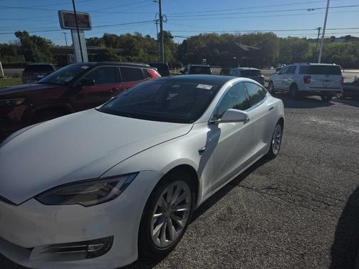 2018 Tesla Model S 75D