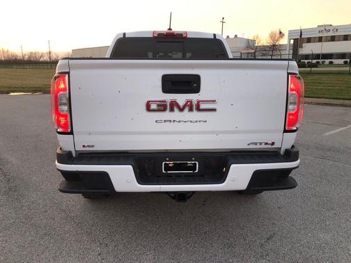2022 GMC Canyon AT4 w/Leather
