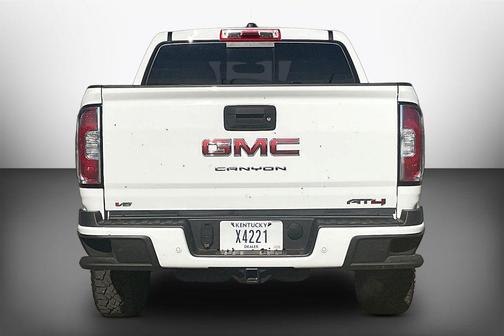2022 GMC Canyon AT4 w/Leather