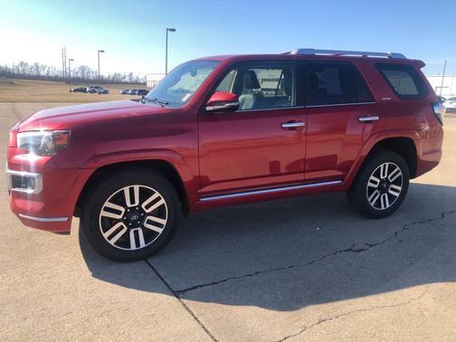 2020 Toyota 4Runner SR5