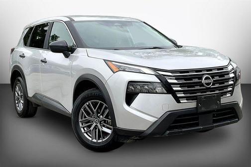 Brilliant Silver Metallic 2024 Nissan Rogue S