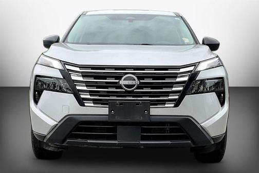 Brilliant Silver Metallic 2024 Nissan Rogue S
