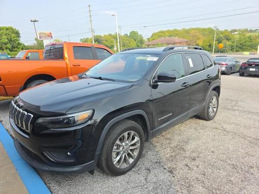 2022 Jeep Cherokee Latitude Lux