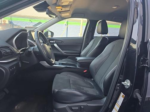 2022 Mitsubishi Eclipse Cross SE