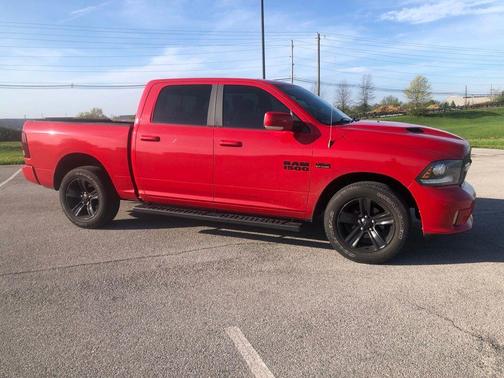Flame Red Clearcoat 2017 RAM 1500 Sport