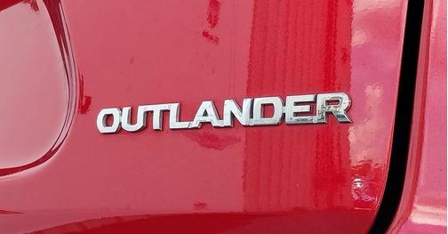 2012 Mitsubishi Outlander ES