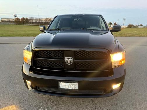 2012 RAM 1500 ST