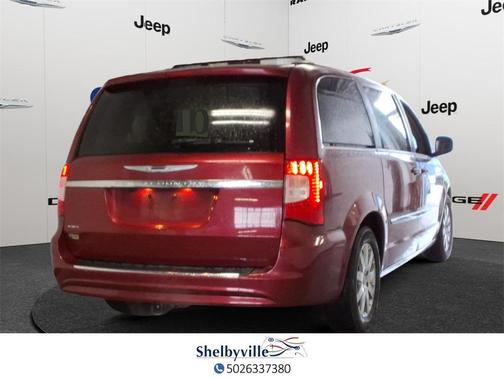 2015 Chrysler Town & Country Touring