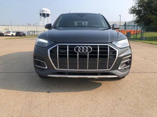 2021 Audi Q5 40 Premium Plus