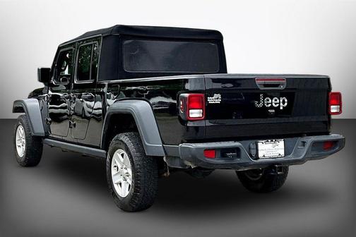Black Clearcoat 2020 Jeep Gladiator Sport
