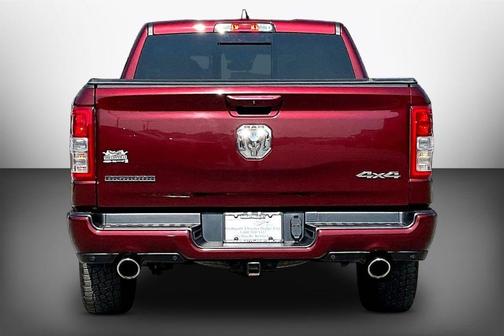 Delmonico Red Pearlcoat 2022 RAM 1500 Big Horn
