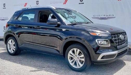 2024 Hyundai VENUE SEL
