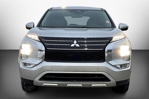 2024 Mitsubishi Outlander SE Black Edition