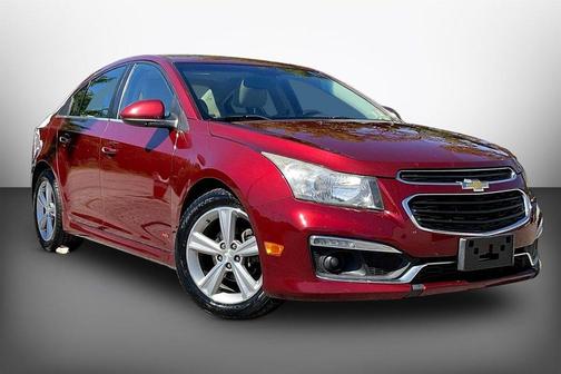 Siren Red Tintcoat 2015 Chevrolet Cruze 2LT