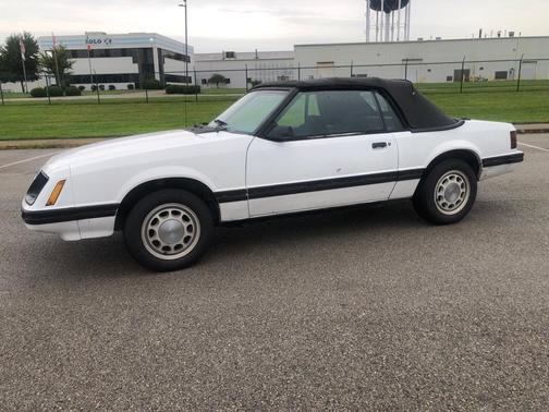 1983 Ford Mustang GLX