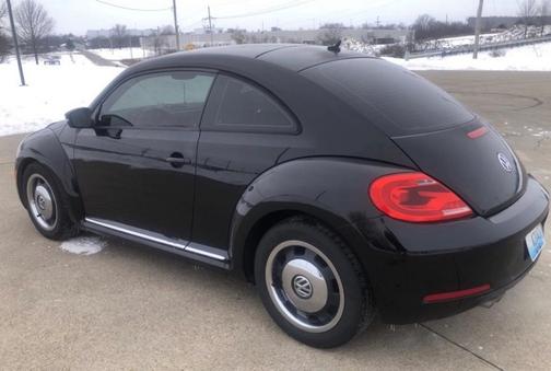 2012 Volkswagen Beetle 2.5L
