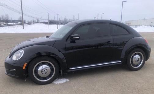2012 Volkswagen Beetle 2.5L