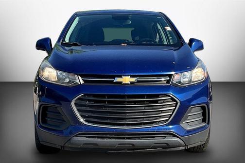 Blue 2017 Chevrolet Trax LS