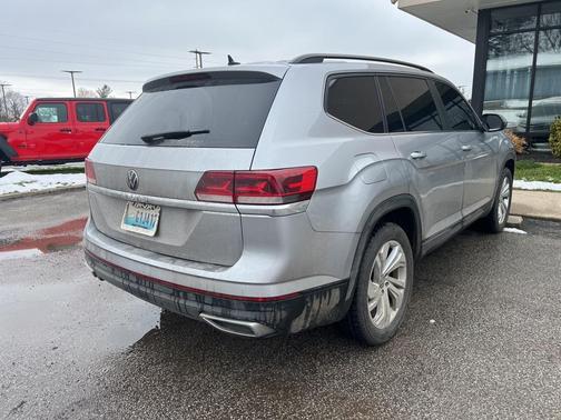 2022 Volkswagen Atlas 2.0T SE w/Technology