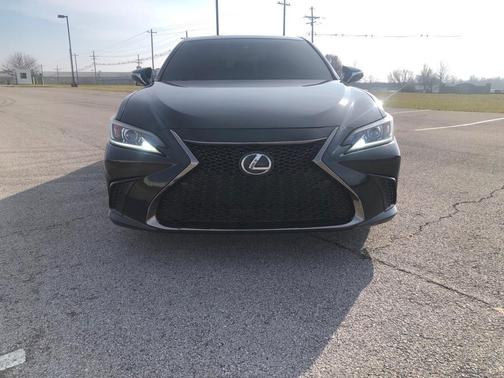2019 Lexus ES 350 