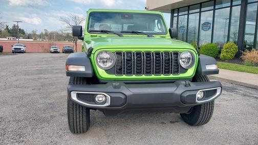 2025 Jeep Gladiator Sport