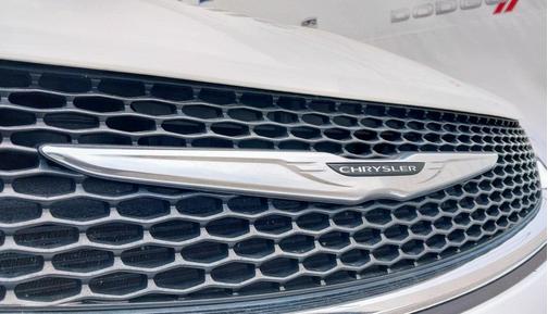 2021 Chrysler Voyager LXI