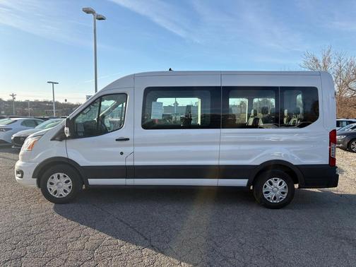 2022 Ford Transit-350 XLT