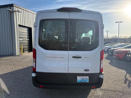 2022 Ford Transit-350 XLT