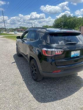 Diamond Black 2023 Jeep Compass Altitude