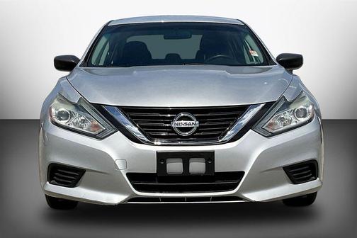 Brilliant Silver Metallic 2017 Nissan Altima 2.5 S