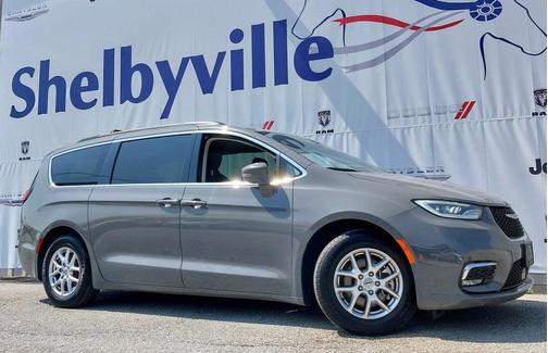 2022 Chrysler Pacifica Touring-L