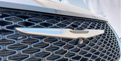 2022 Chrysler Pacifica Touring-L