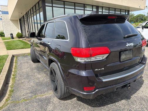 Sangria Metallic 2020 Jeep Grand Cherokee Overland